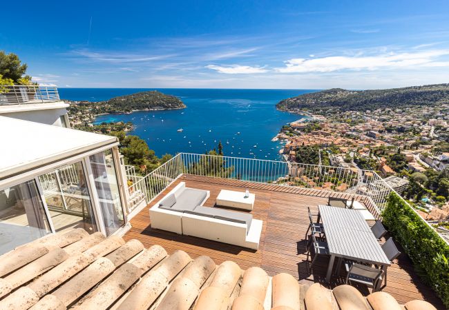 Appartement à Villefranche-sur-Mer - Toit Terrasse - Vue Mer Panoramique - Jaccuzzi