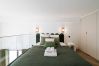 Appartement à Nice - Loft vue Port de Nice • 2 suites mezzanine • Climatisé