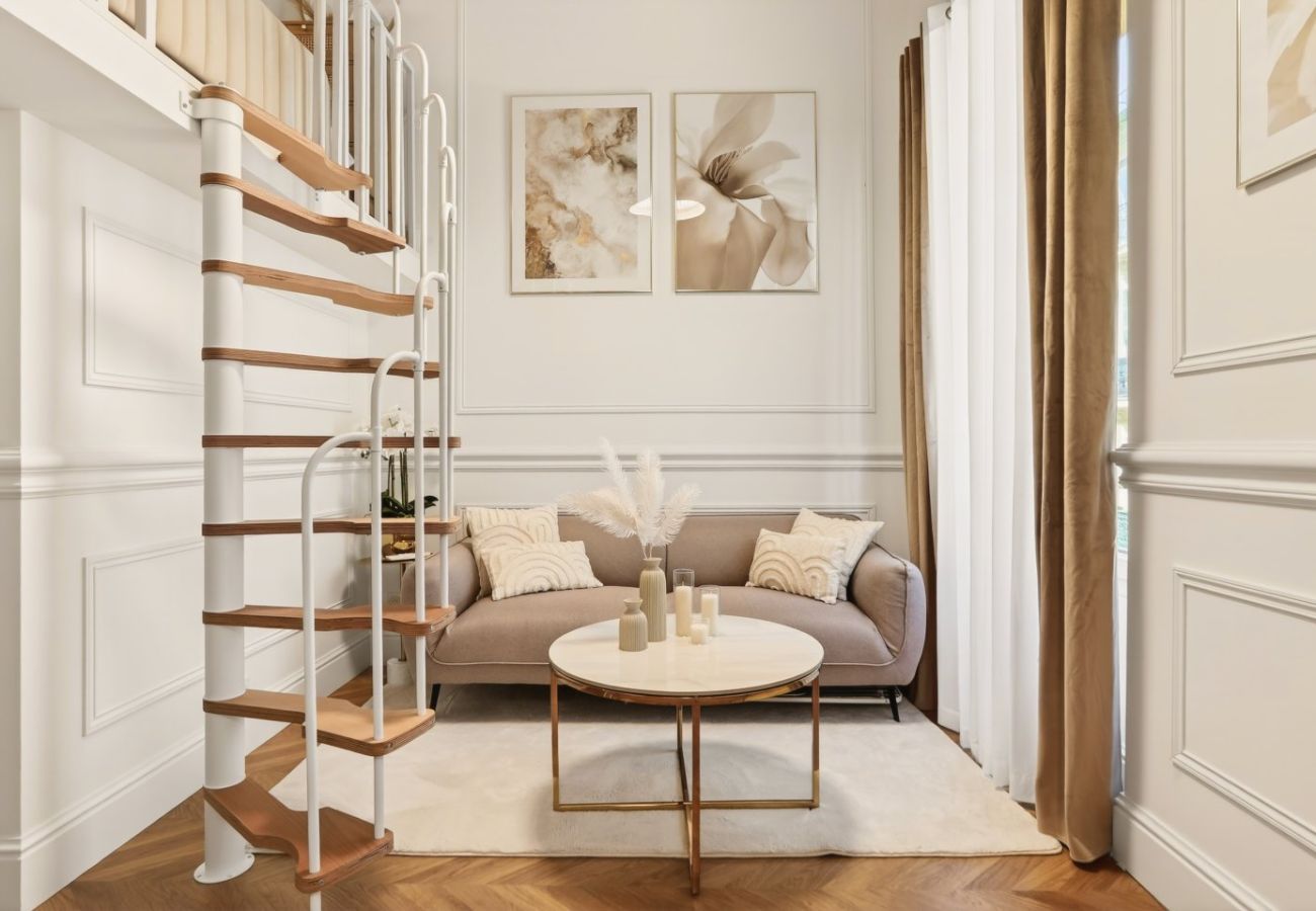 Studio à Nice - Élégant studio climatisé avec mezzanine au cœur de Nice