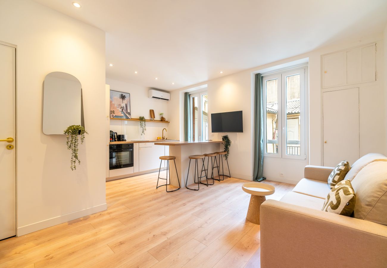 Studio à Nice - Studio cosy climatisé — Port & Vieux Nice à pied