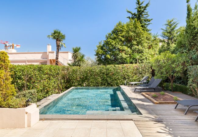 Appartement à Saint-Laurent-du-Var - T3 climatisé, jardin privatif & piscine partagée