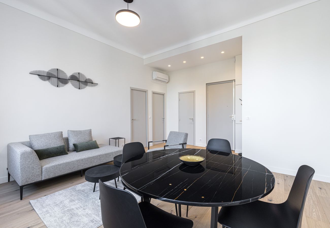 Apartment in Nice - Beautiful 3-room apartment in the heart of the Old Town