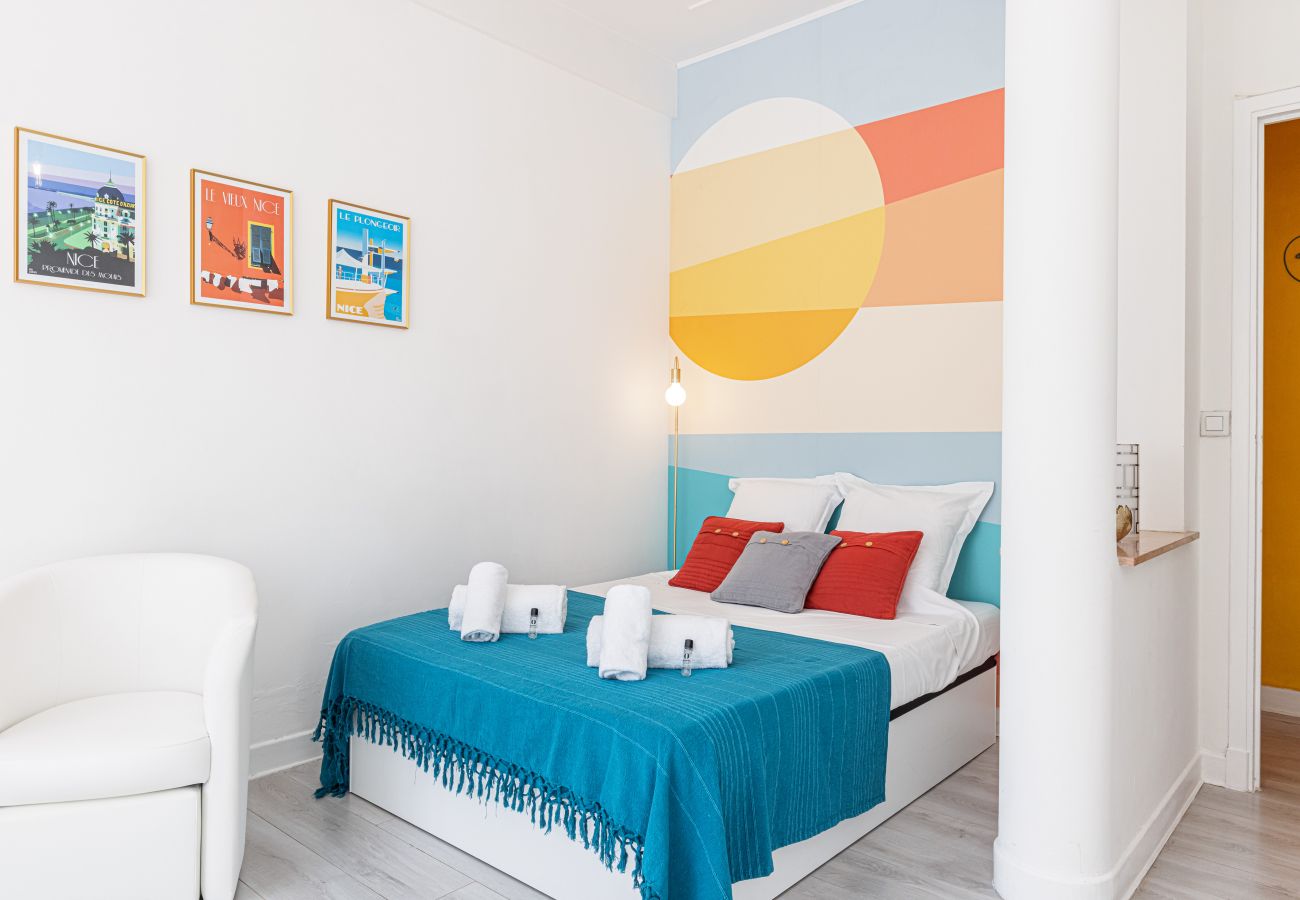 Studio in Nice -  Magnificent Art Deco Studio - City center