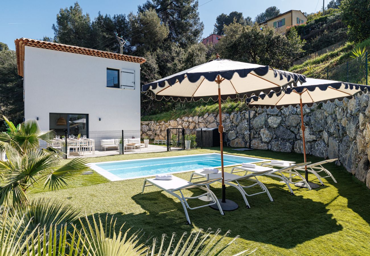 Villa in Colomars - Villa RIVIERA - New between sea and mountains