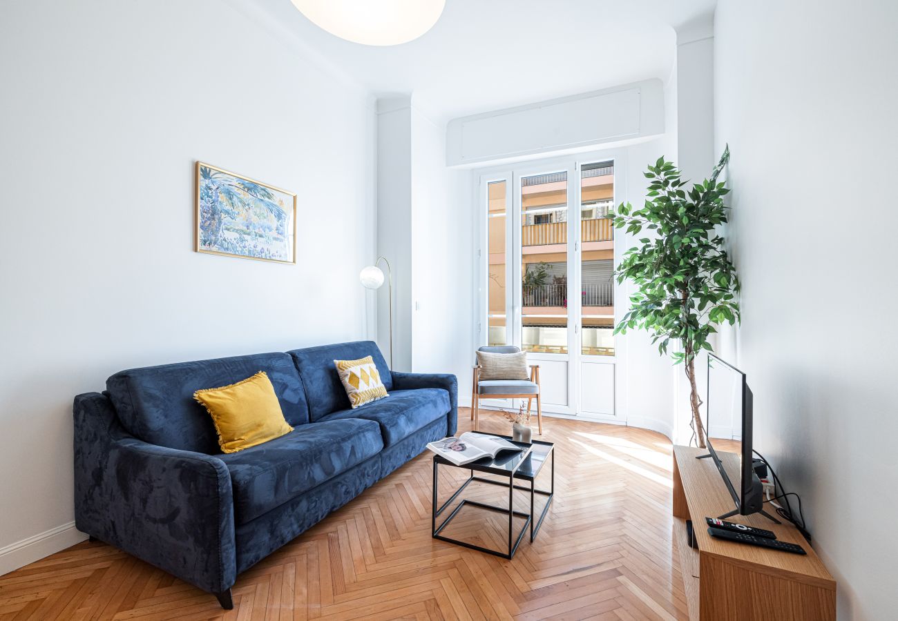 Apartment in Nice - Magnificient apt - 2 bedrooms - Citycenter