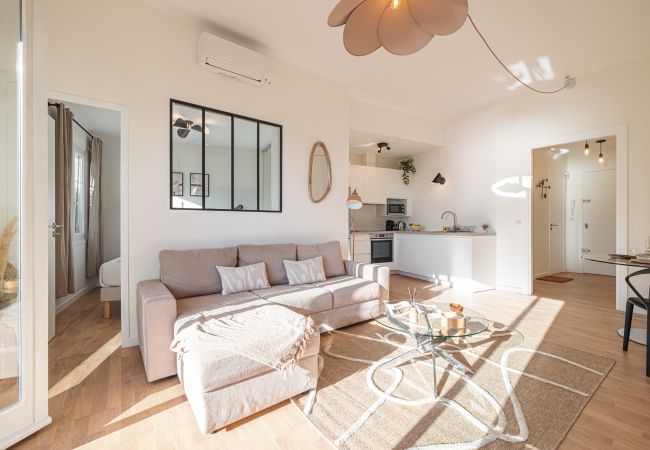 in Nice - Magnificent apartment - AC - Tree-filled terrace